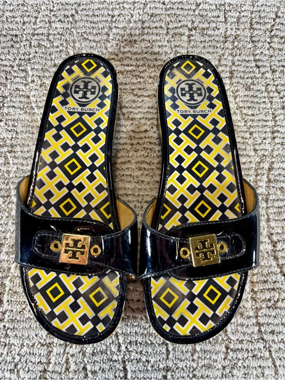 Tory Burch Women’s 10.5 Yellow-Black Patent Leather Dixon Wood Clogs